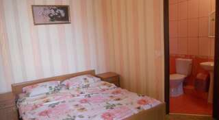 Гостевой дом Inn laguna Николаевка Двухместный номер с 1 кроватью или 2 отдельными кроватями и душем-4
